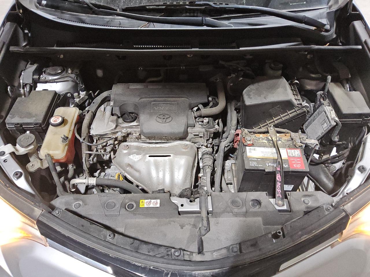 2018 Toyota RAV 4 - Image 12