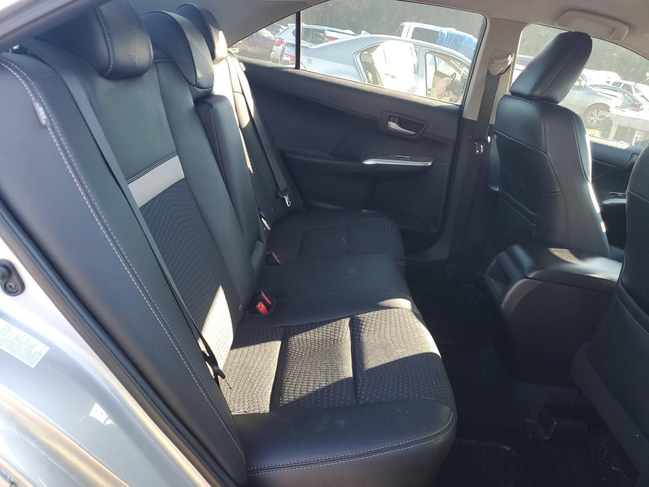 2013 Toyota Camry - Image 10