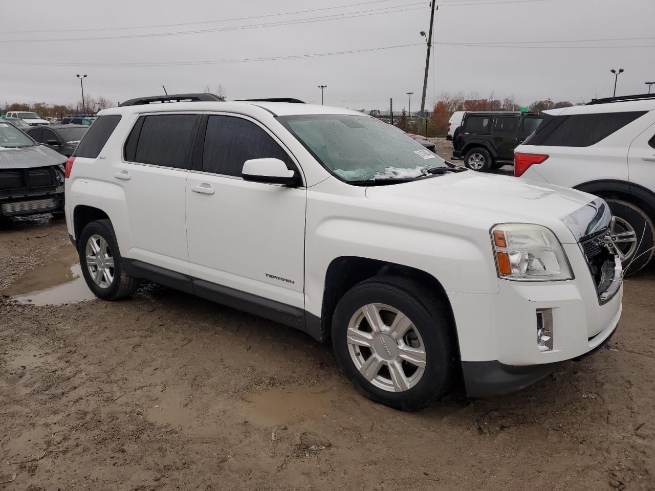 2014 GMC Terrain - Image 4