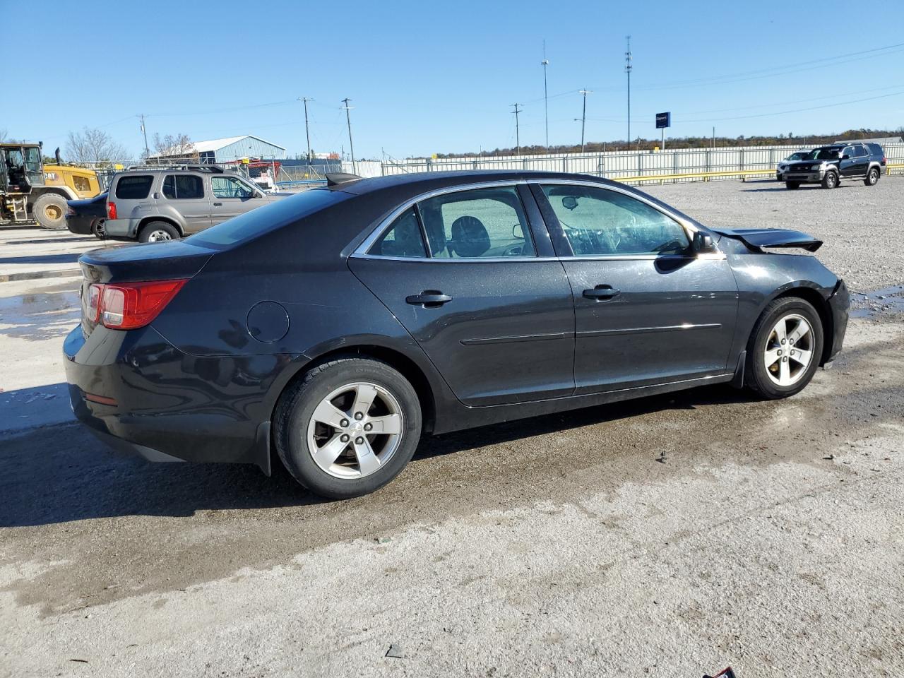 VIN 1G11B5SL8FF227096 2015 CHEVROLET MALIBU no.3