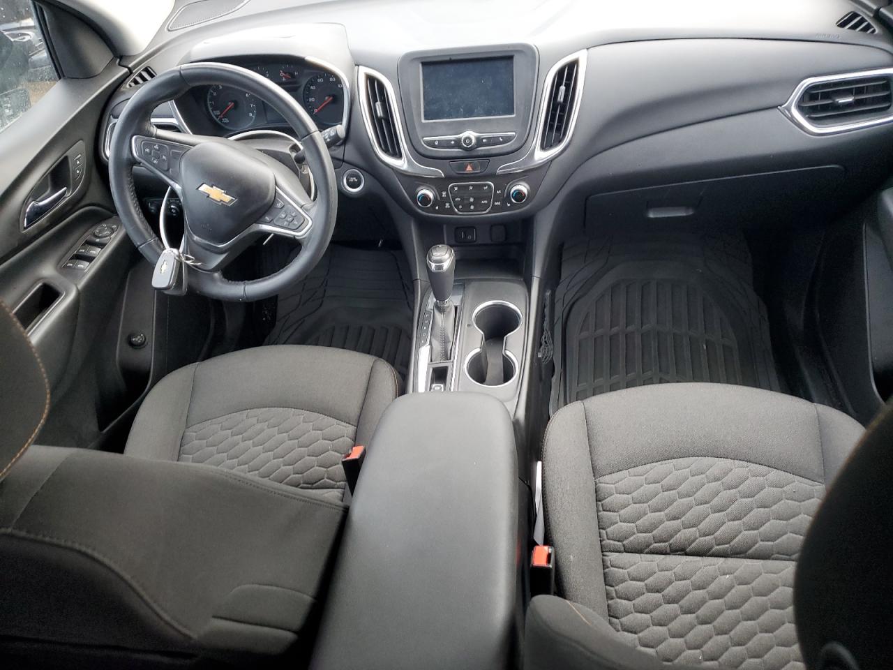 2018 Chevrolet Equinox - Image 8