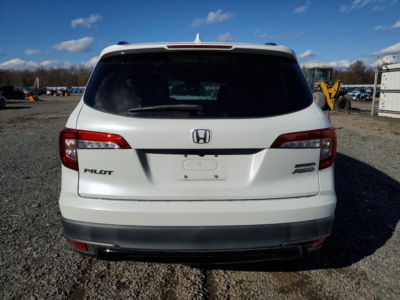 2021 Honda Pilot Se VIN: 5FNYF6H25MB081790 Lot: 79917044