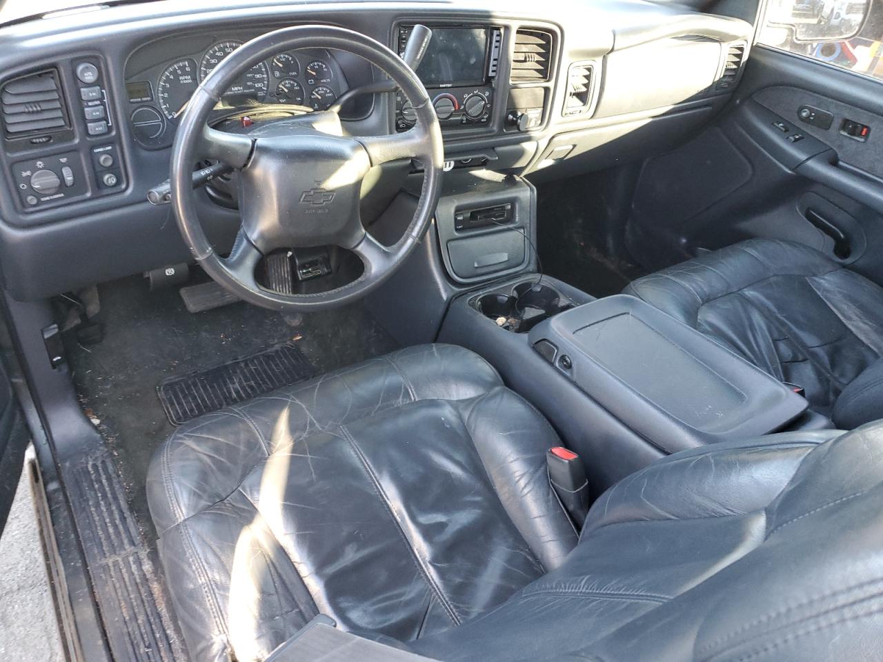 2001 Chevrolet Silverado - Image 8