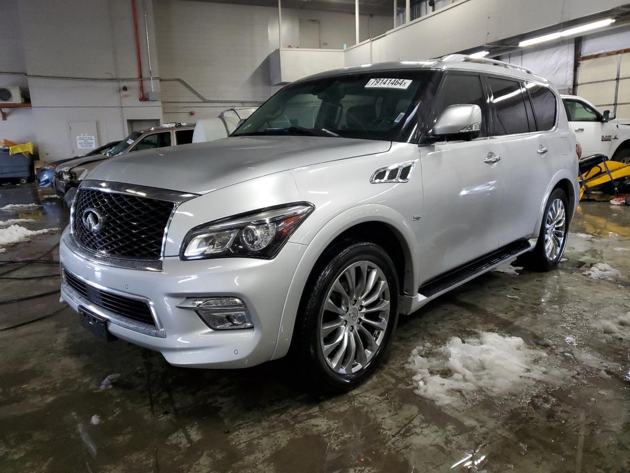 Infiniti QX80