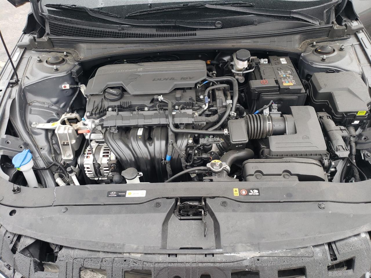 2024 Hyundai Elantra - Image 11