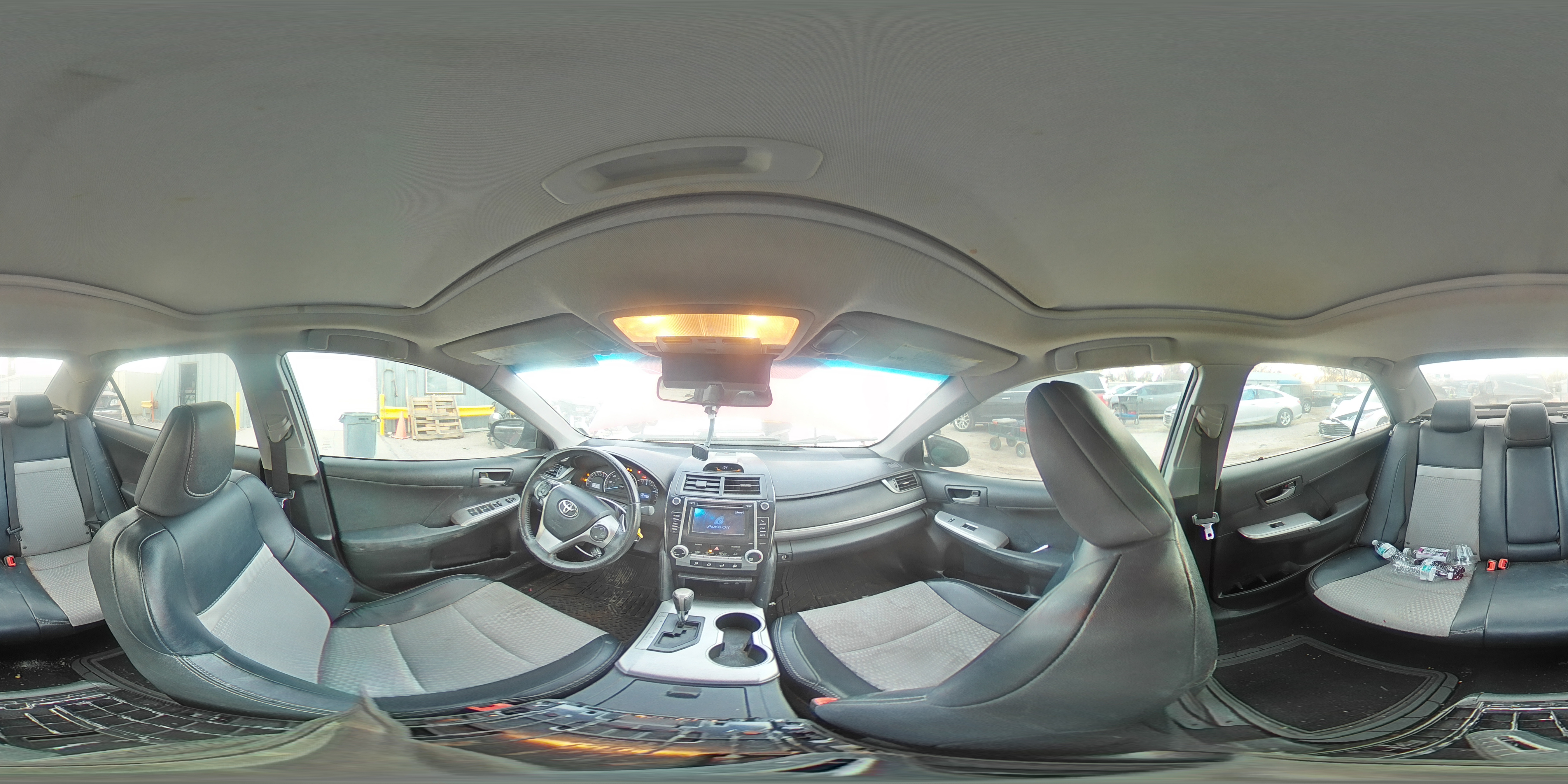 2012 Toyota Camry - Image 12