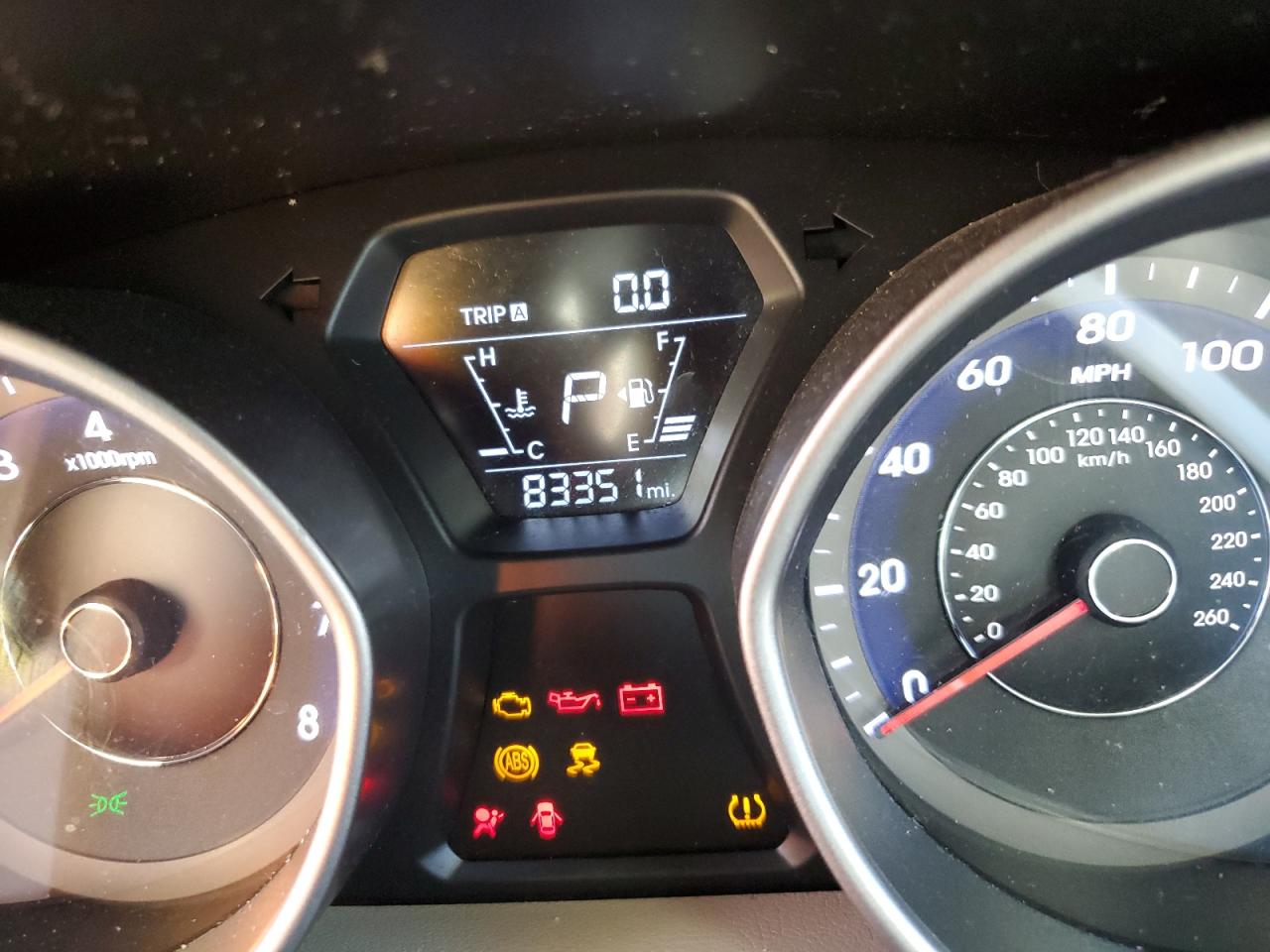 2016 Hyundai Elantra - Image 9