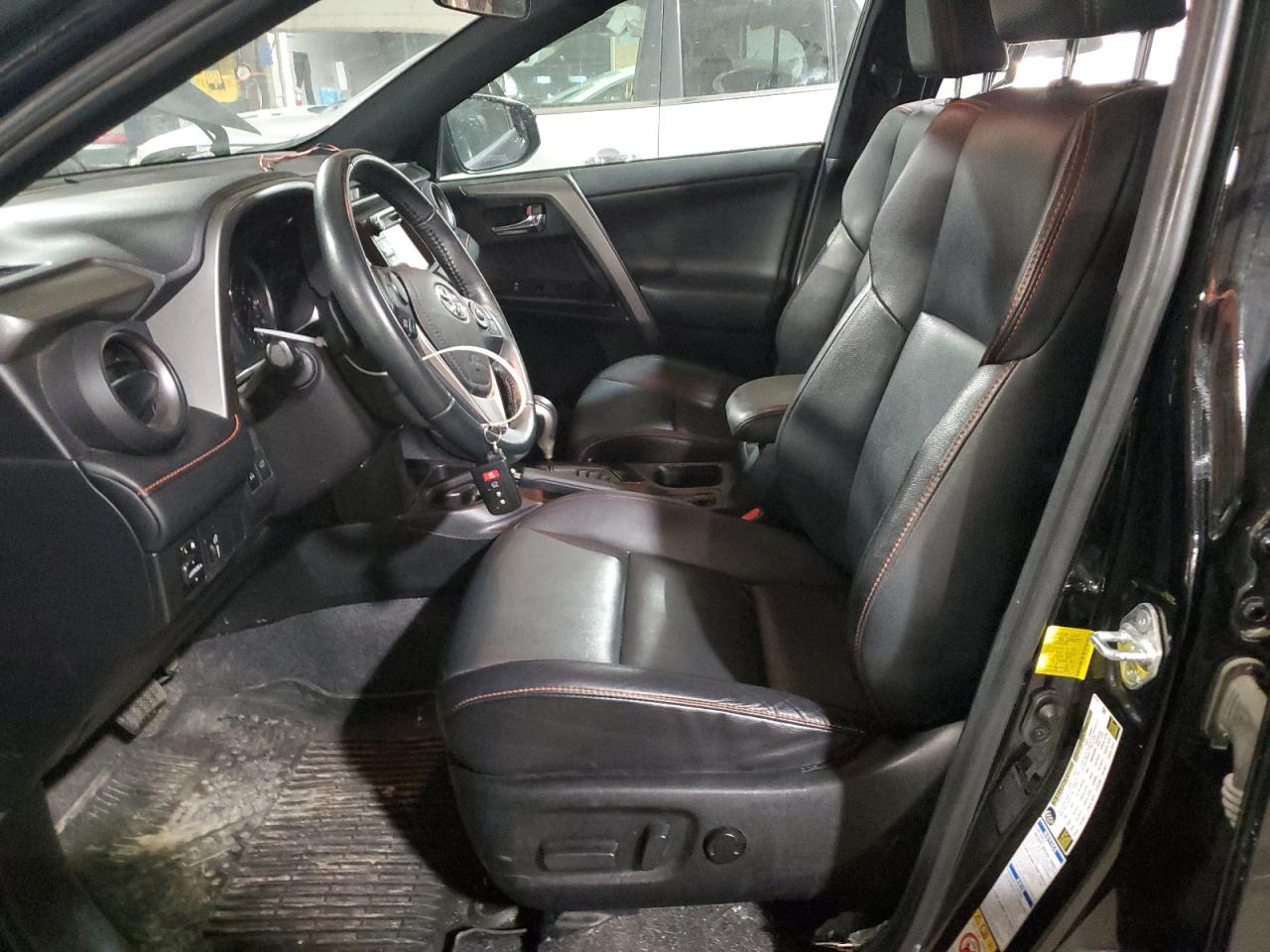 2016 Toyota RAV 4 - Image 7