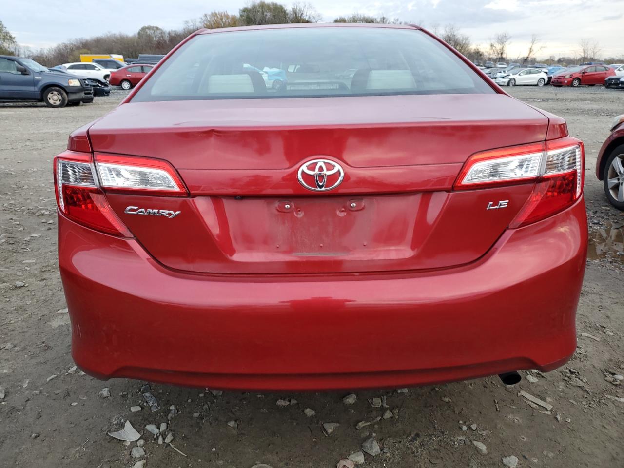 2014 Toyota Camry - Image 6