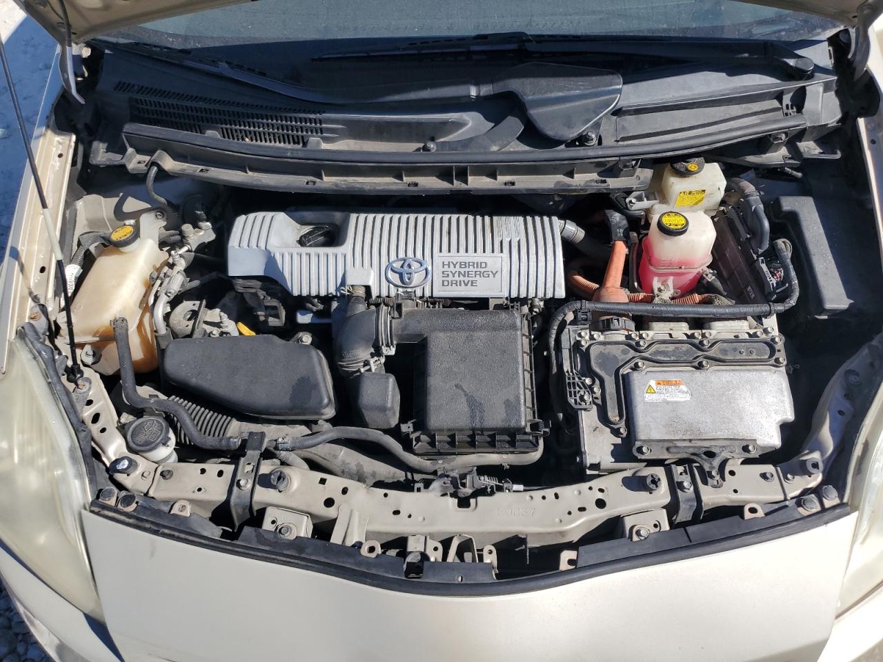 2010 Toyota Prius - Image 11