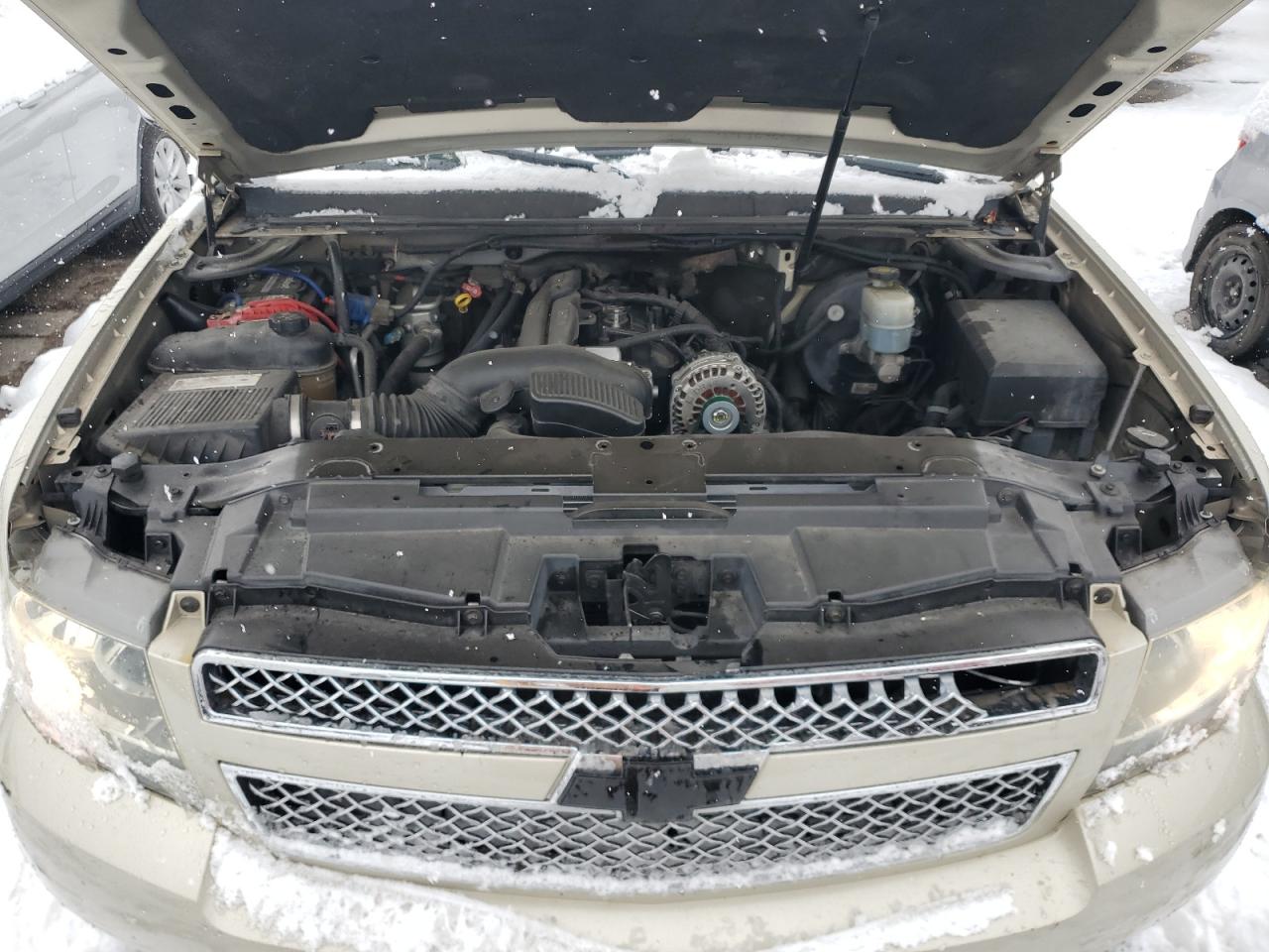 2007 Chevrolet Avalanche - Image 11