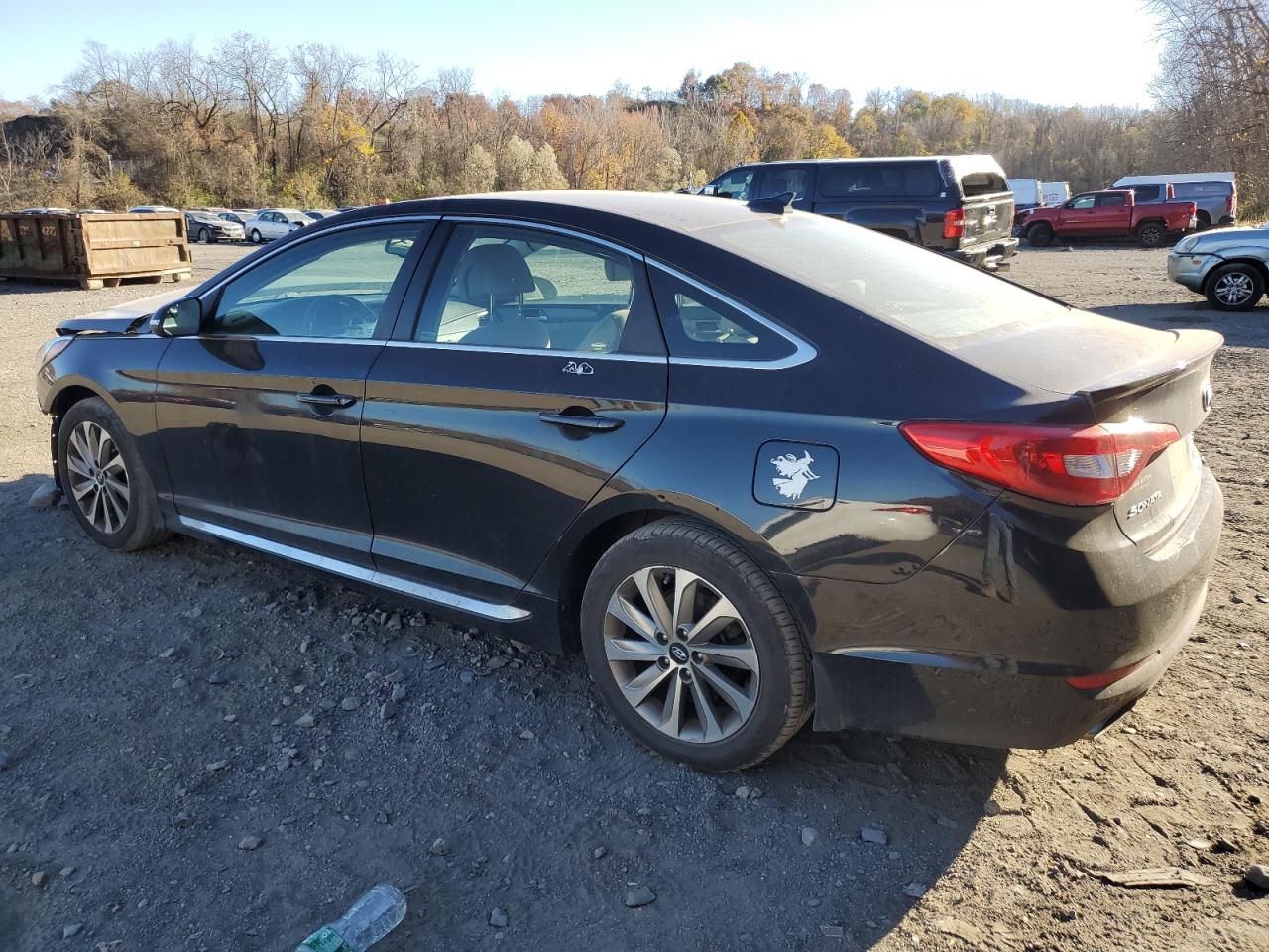 2017 Hyundai Sonata - Image 2