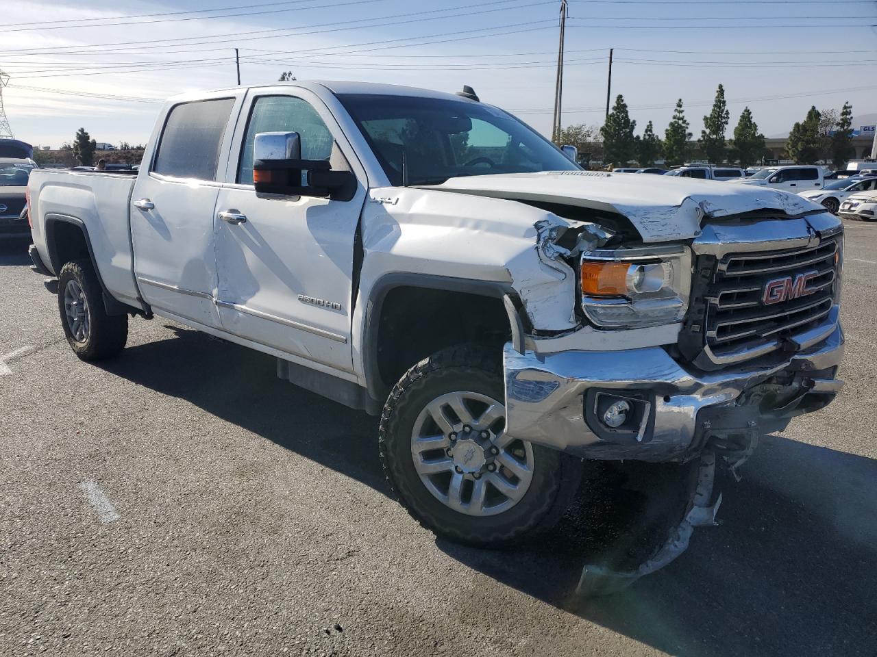 2016 GMC Sierra - Image 4