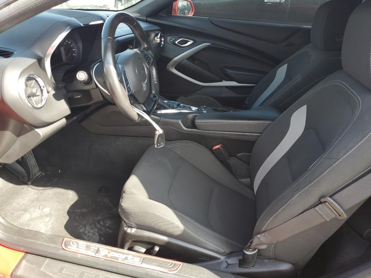 2019 Chevrolet Camaro - Image 7