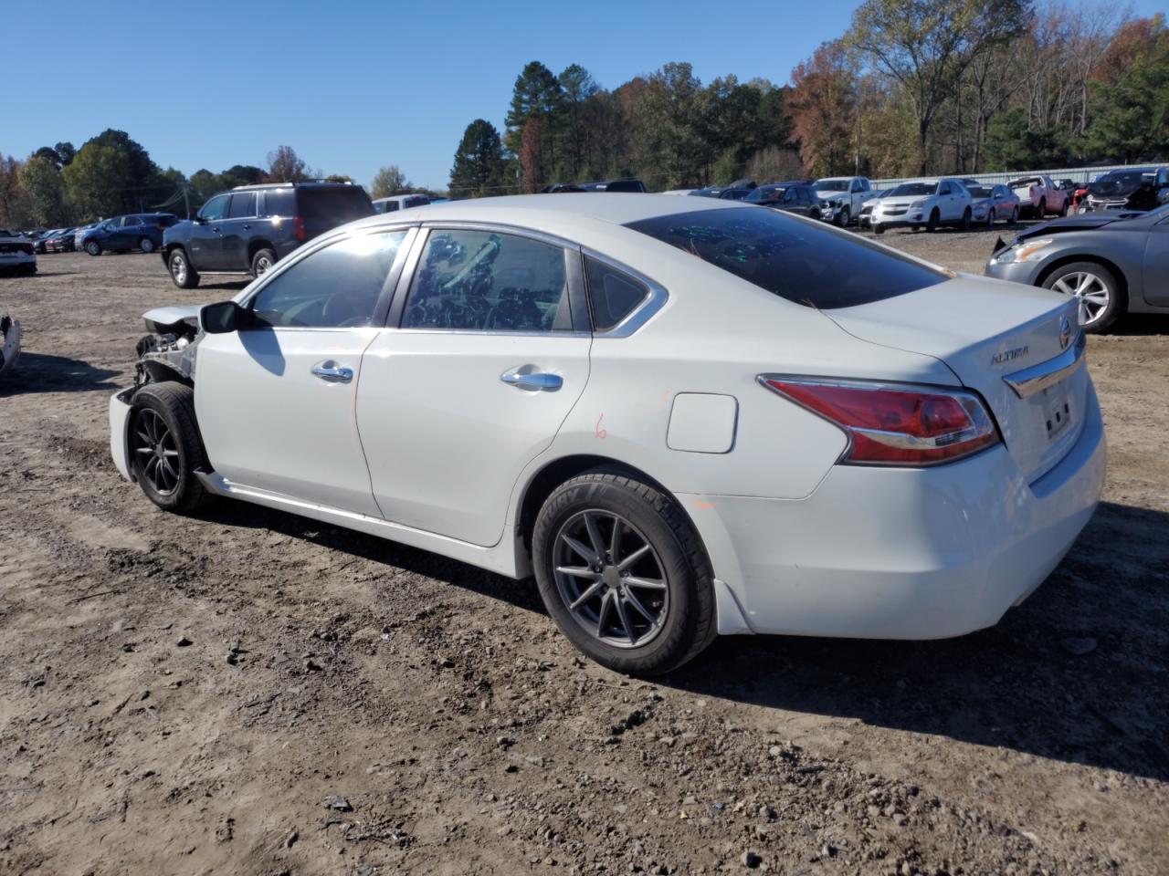 VIN 1N4AL3AP6FC420125 2015 NISSAN ALTIMA no.2