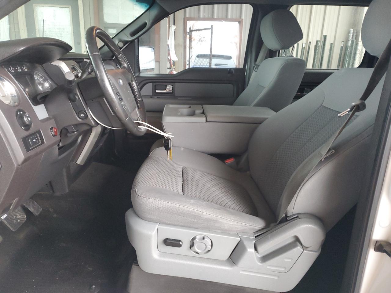2012 Ford F-150 - Image 7