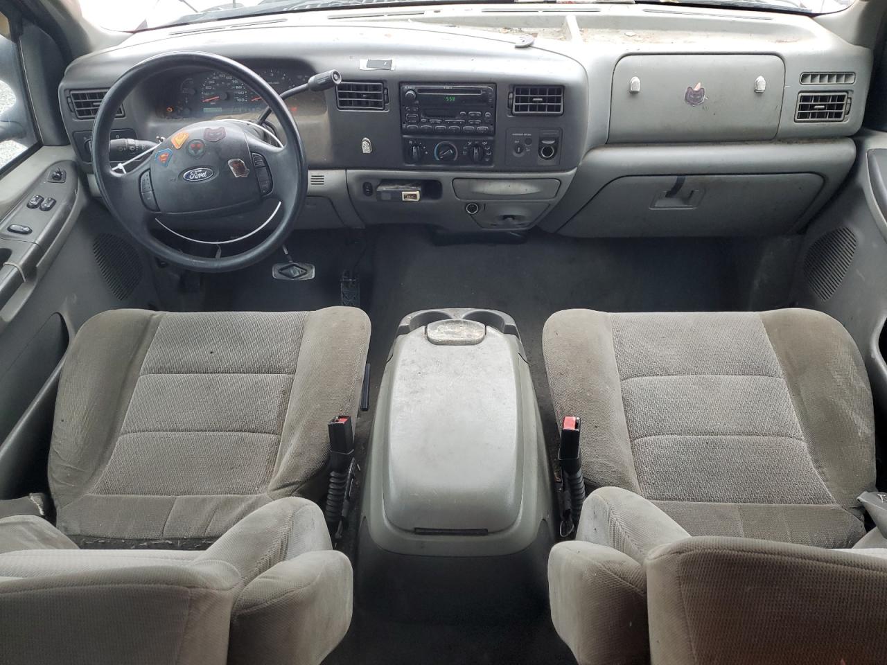 2004 Ford F250 - Image 8