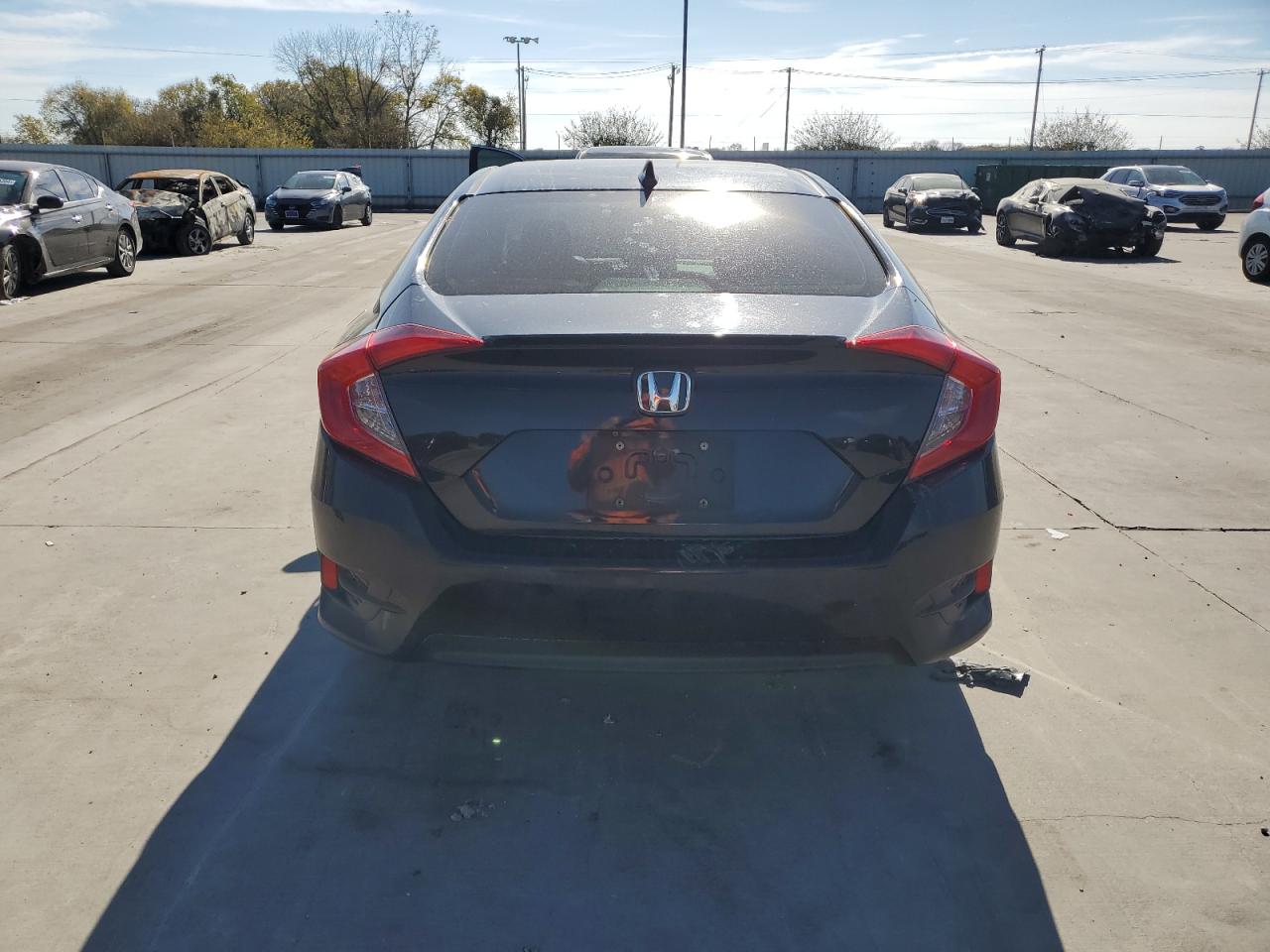 2018 Honda Civic - Image 6