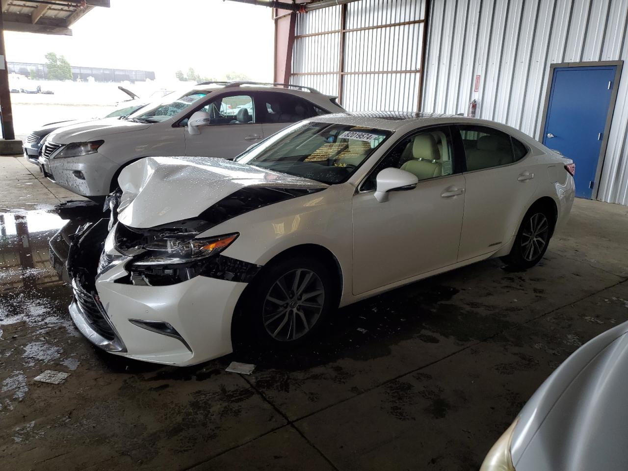 VIN JTHBW1GG5G2106781 2016 LEXUS ES300 no.1