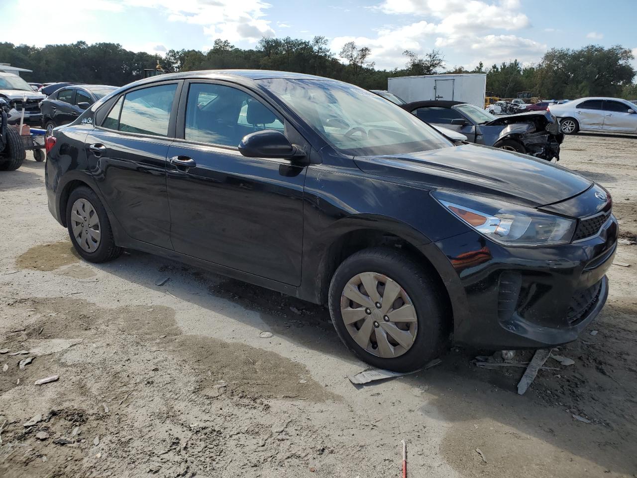 2020 Kia Rio - Image 4