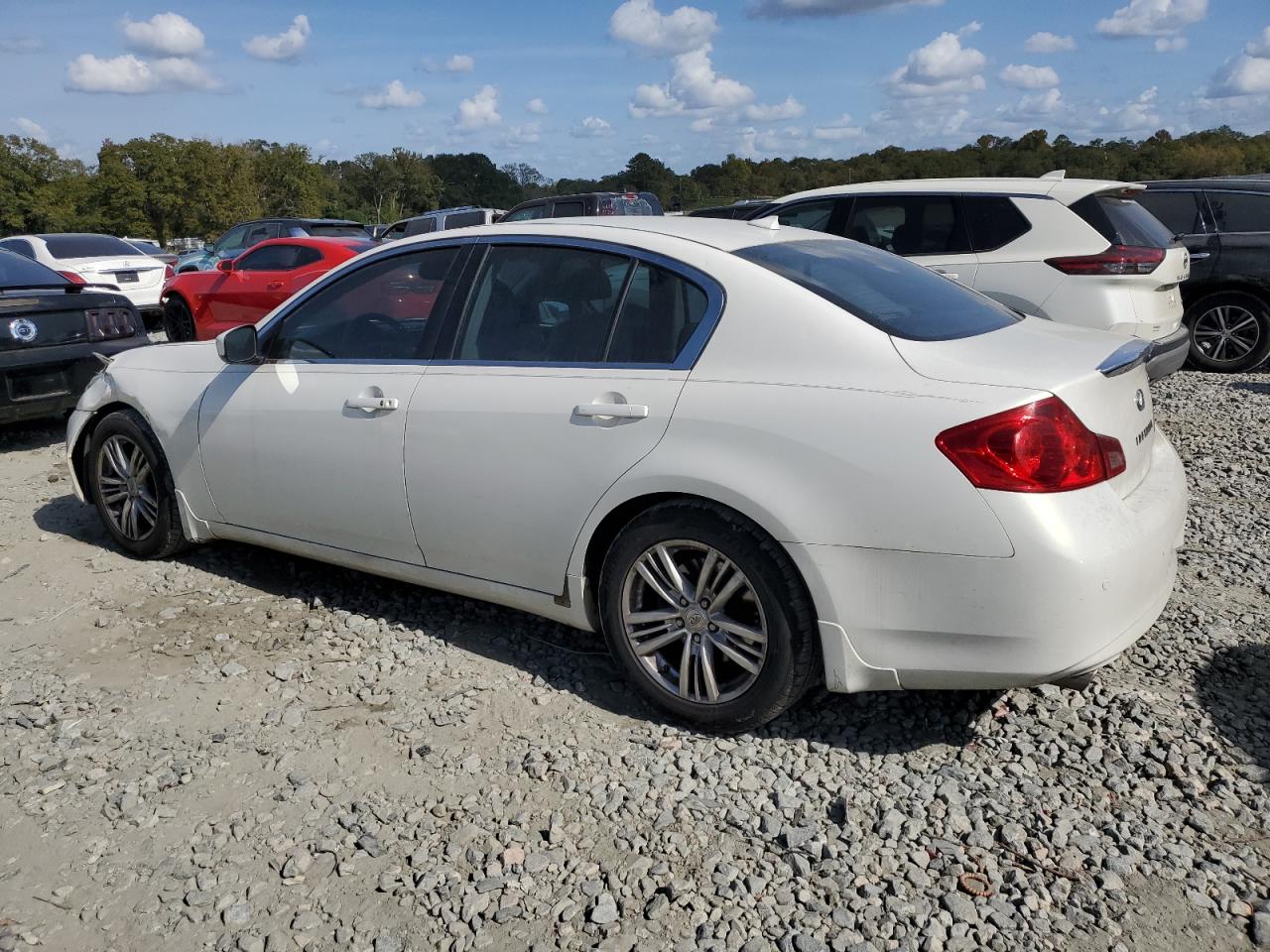 2010 Infiniti G - Image 2