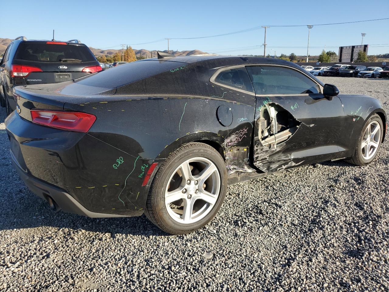 2018 Chevrolet Camaro Lt VIN: 1G1FB1RS4J0101177 Lot: 81329424