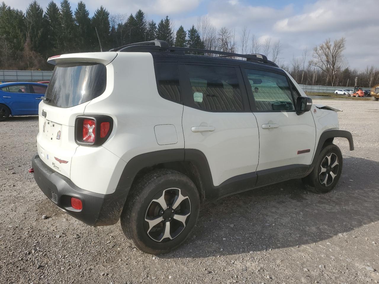 2020 Jeep Renegade - Image 3