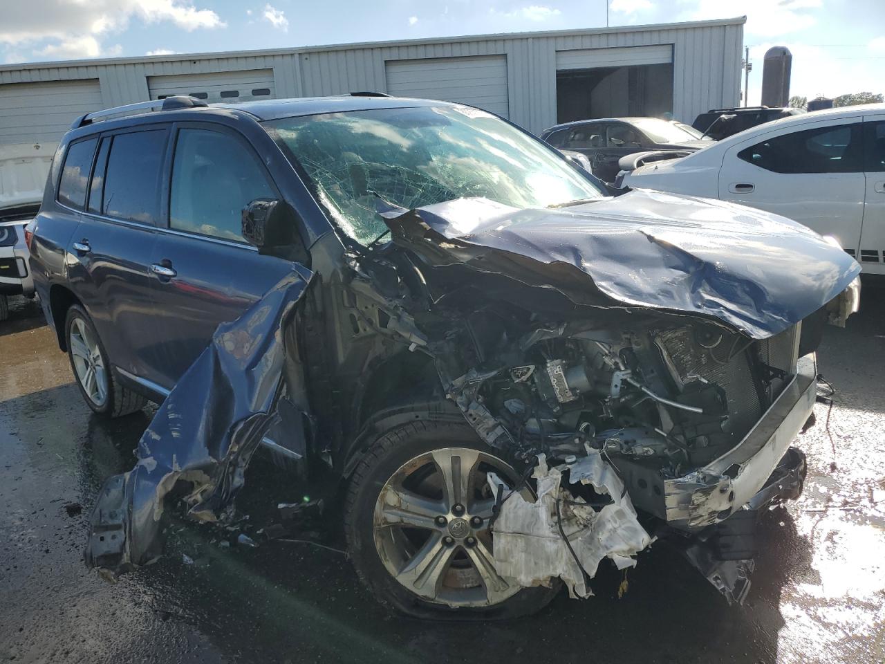 2011 Toyota Highlander - Image 4