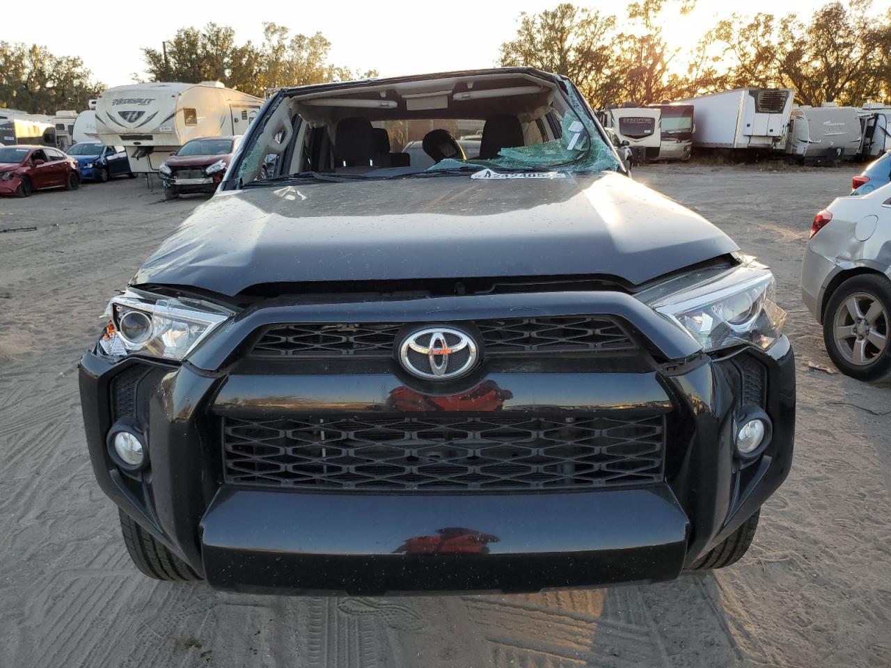 2018 Toyota 4Runner - Image 5