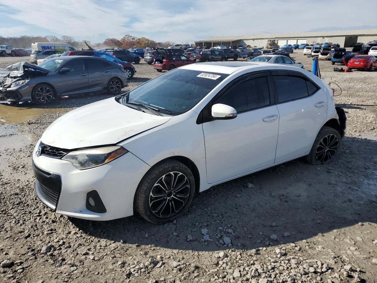 VIN 2T1BURHE1GC573989 2016 TOYOTA COROLLA no.1