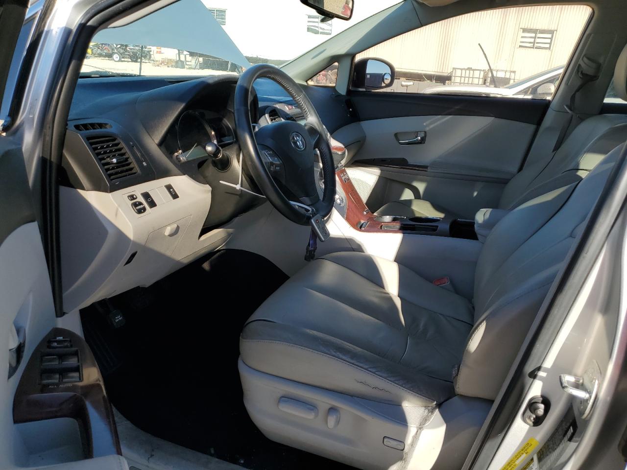 2009 Toyota Venza - Image 7