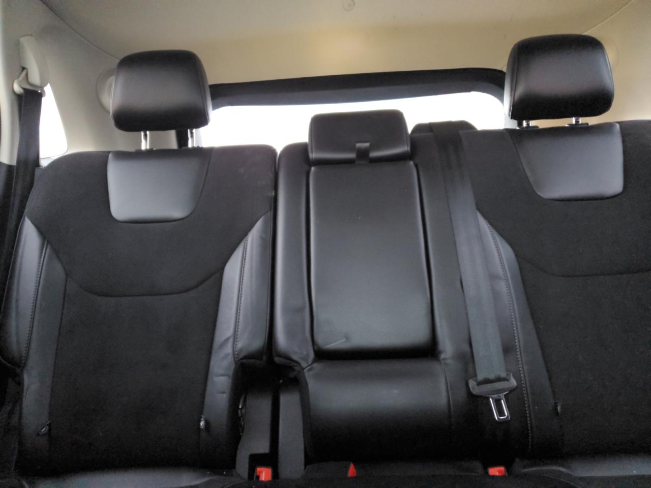 2017 Ford Edge - Image 10