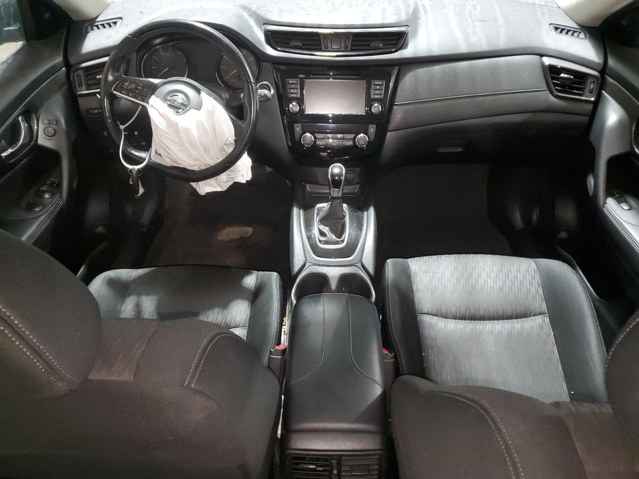 2020 Nissan Rogue - Image 8