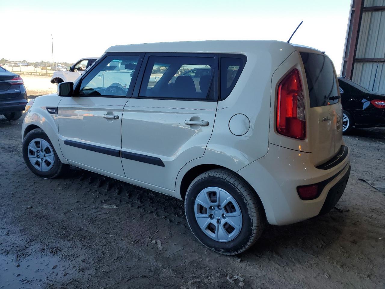 2012 Kia Soul - Image 2