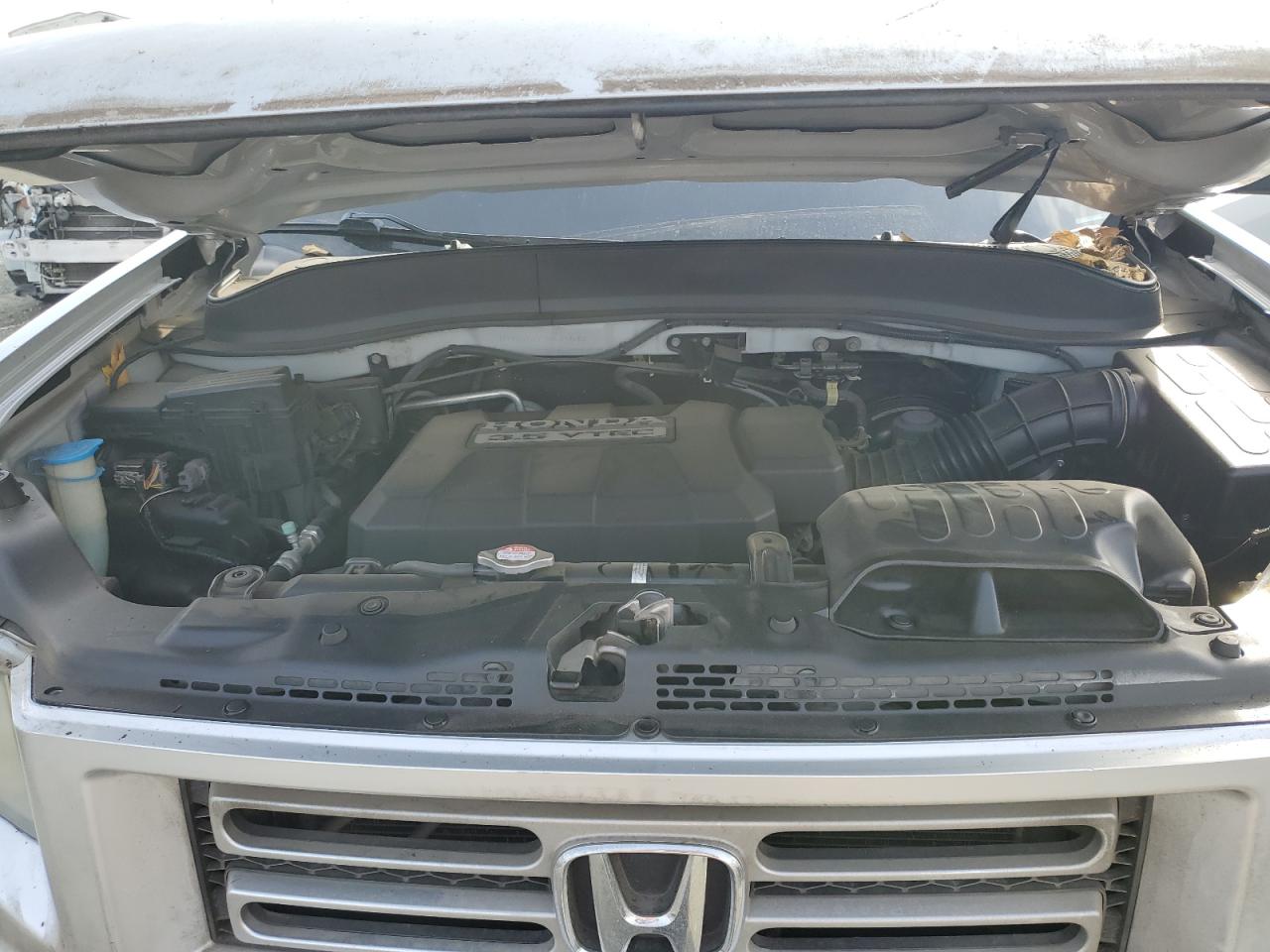 2007 Honda Ridgeline - Image 11