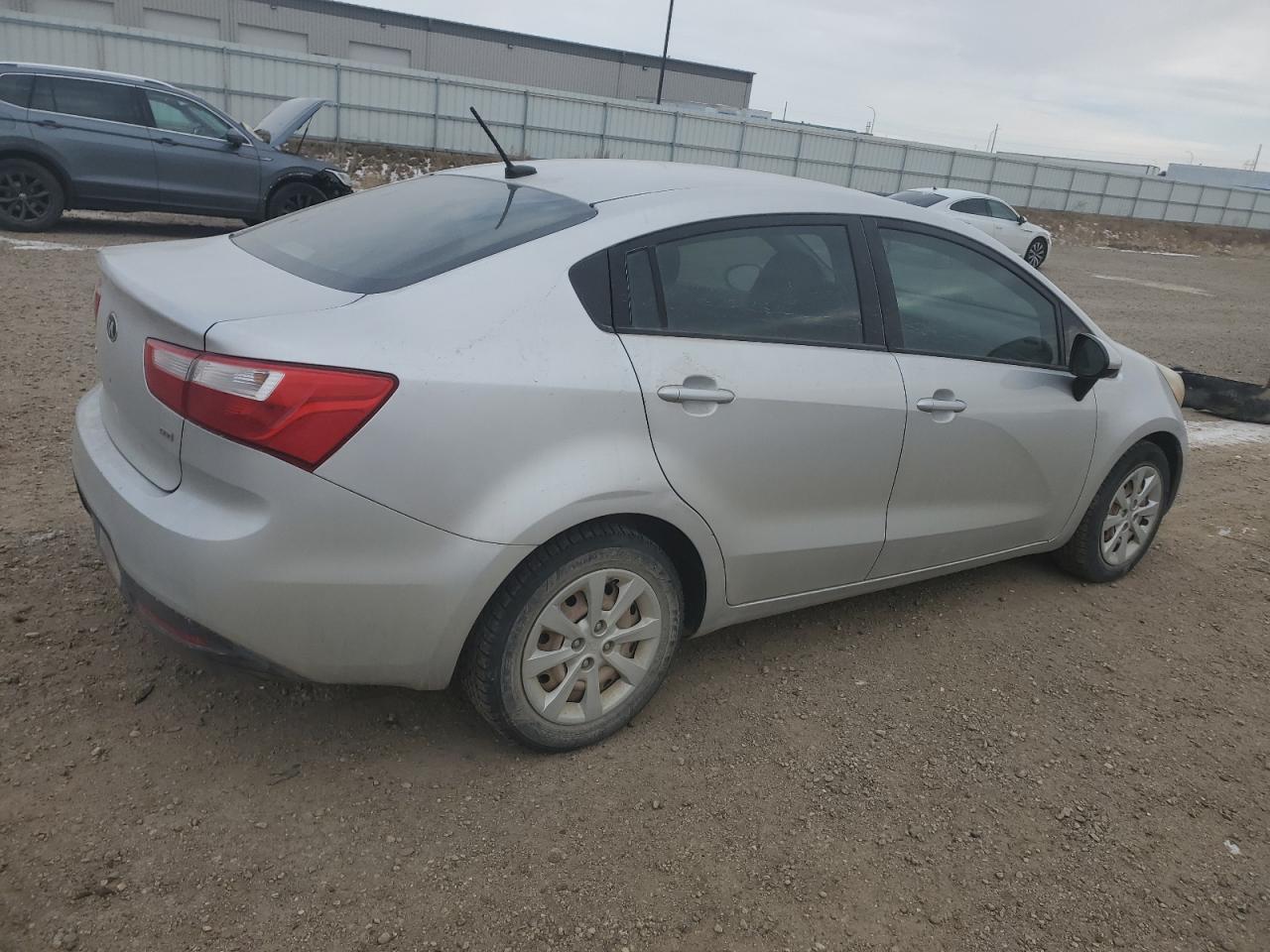 VIN KNADM4A32D6173623 2013 KIA RIO no.3