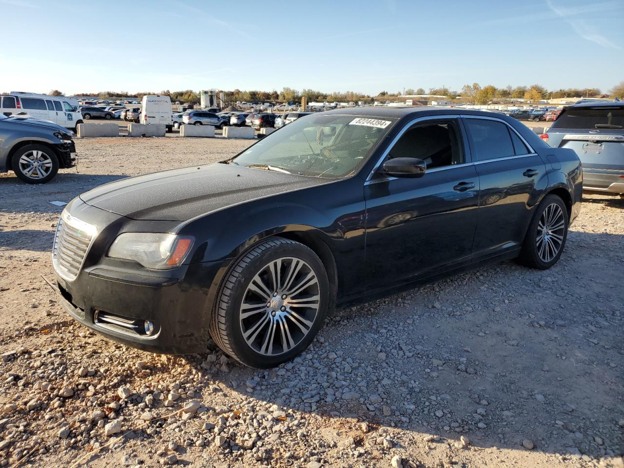 VIN 2C3CCABG4DH735476 2013 CHRYSLER 300 no.1