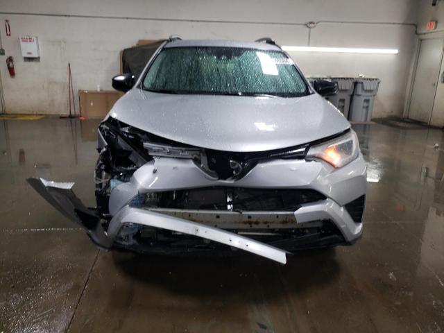  TOYOTA RAV4 2017 Сріблястий