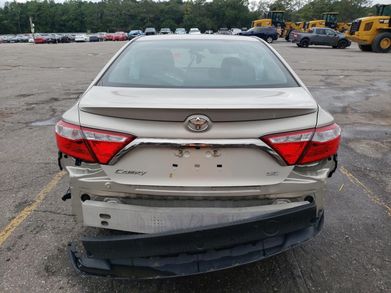 2017 Toyota Camry Le VIN: 4T1BF1FKXHU736837 Lot: 80049684