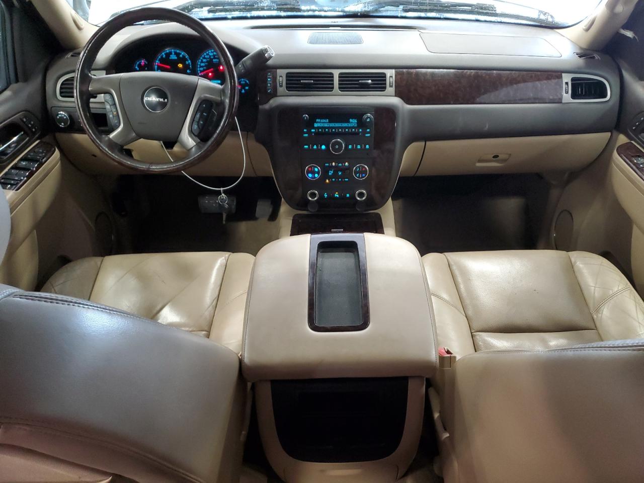 2011 GMC Sierra - Image 8
