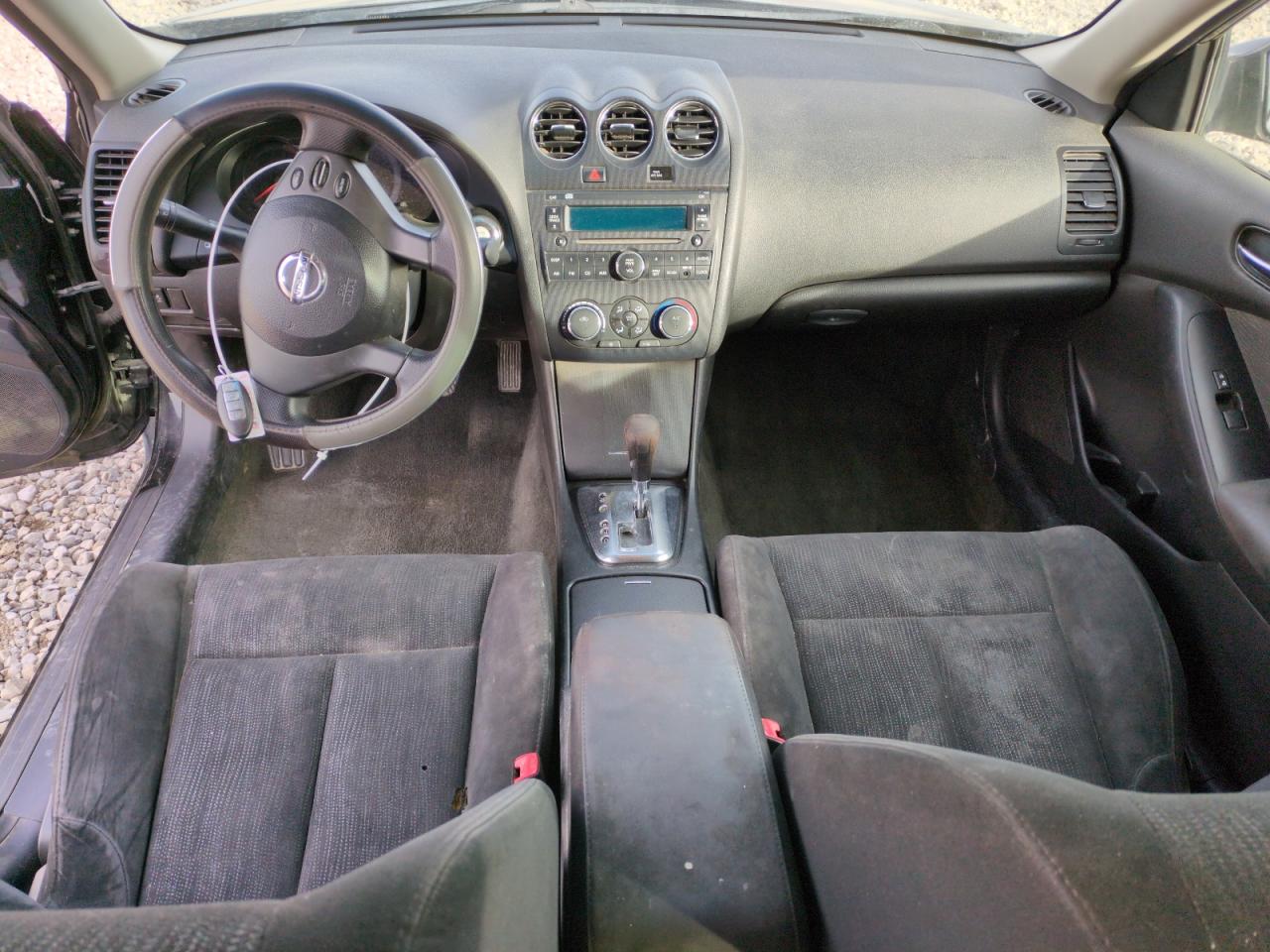 2012 Nissan Altima - Image 8