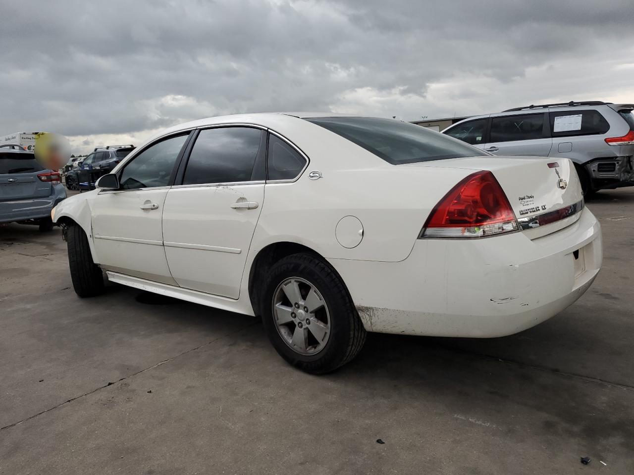 2009 Chevrolet Impala - Image 2