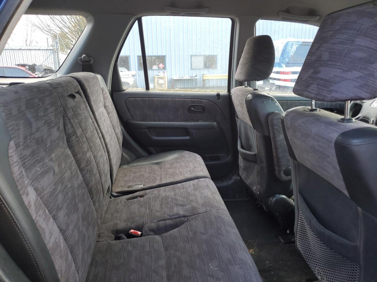 2002 Honda CR-V - Image 11