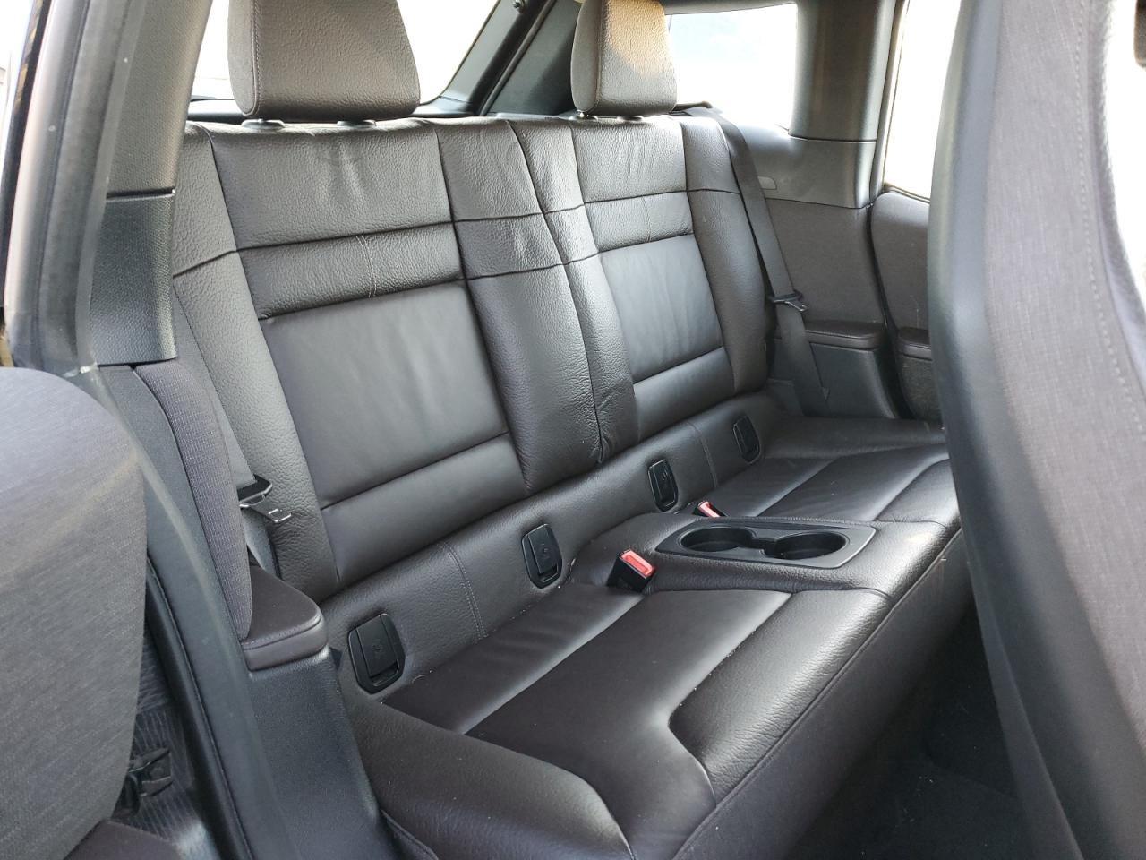 2016 BMW i3 - Image 10