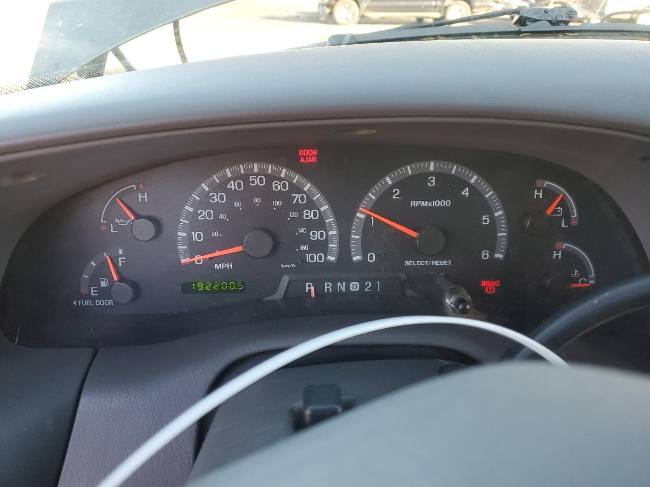 1999 Ford Expedition - Image 9