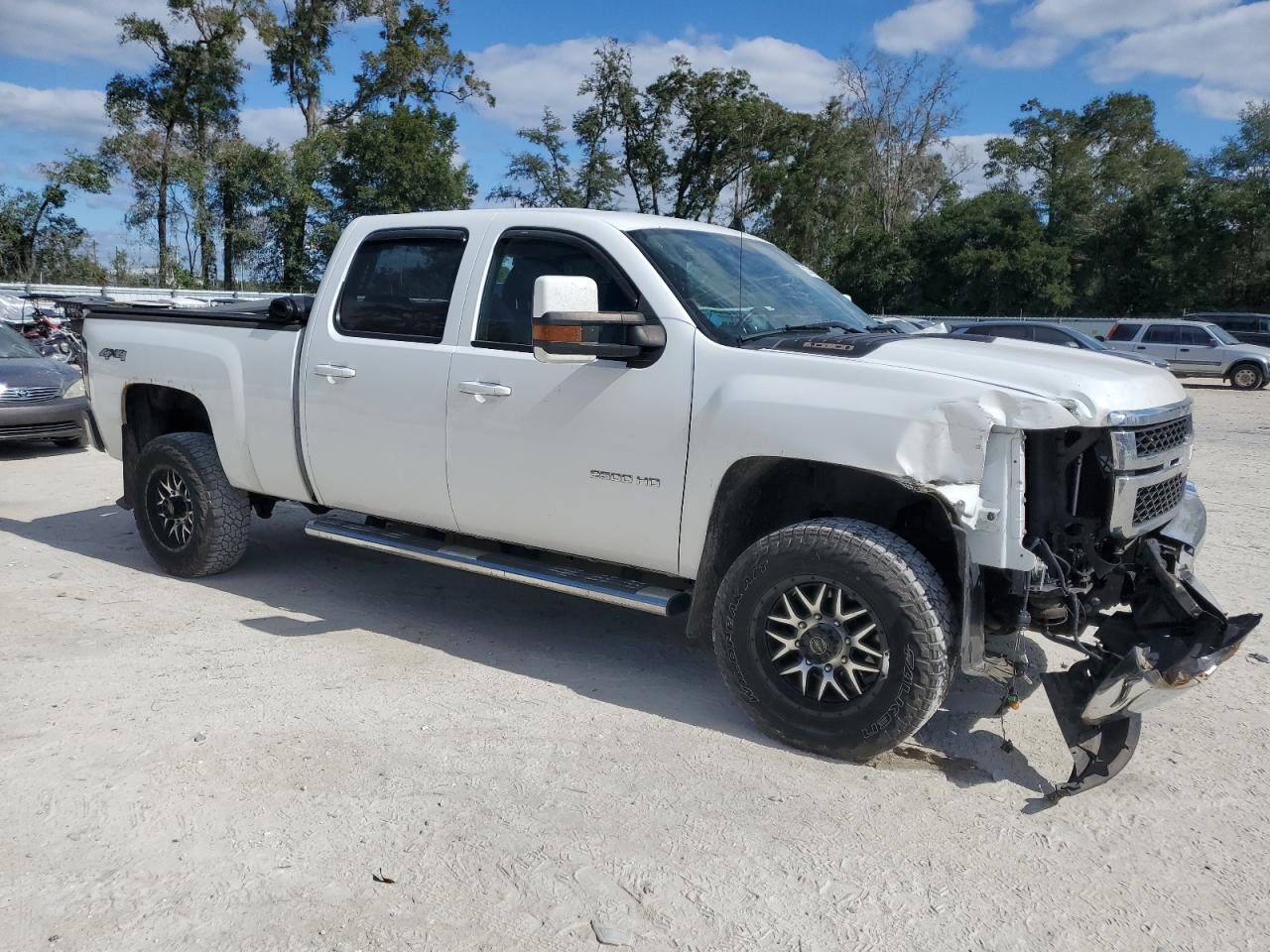 2013 Chevrolet Silverado - Image 4