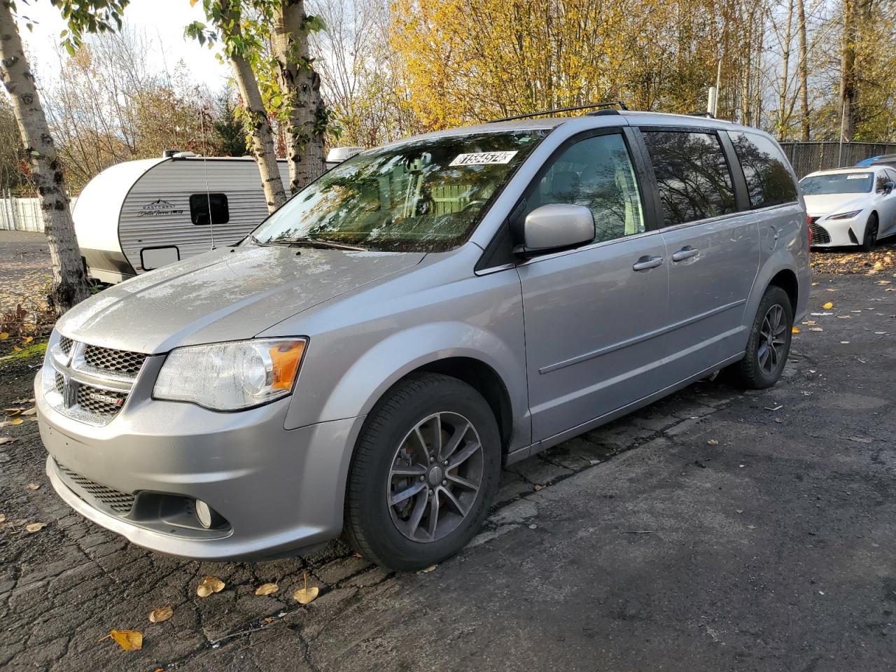 VIN 2C4RDGCG1HR800353 2017 DODGE CARAVAN no.1