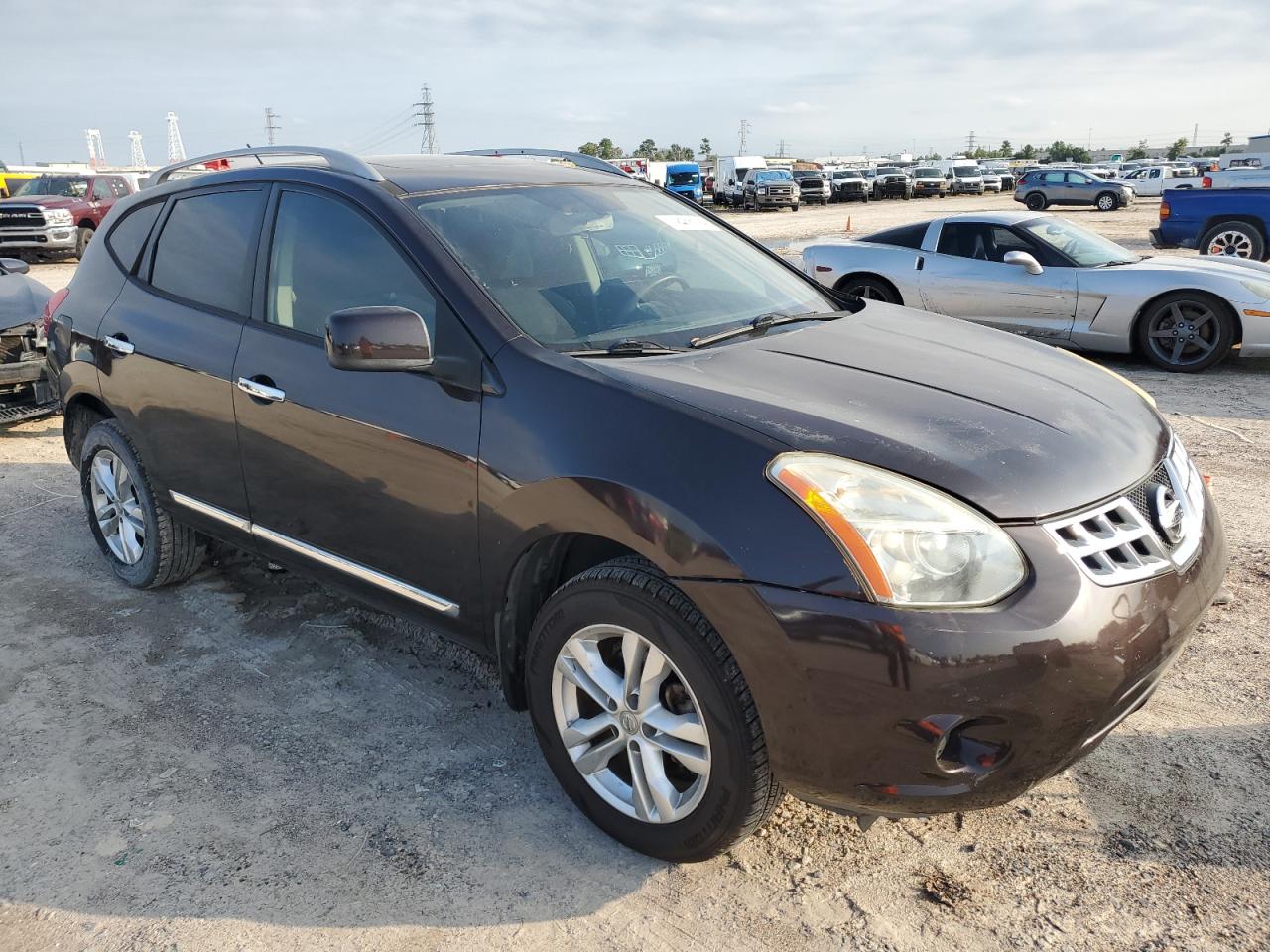 2013 Nissan Rogue - Image 4
