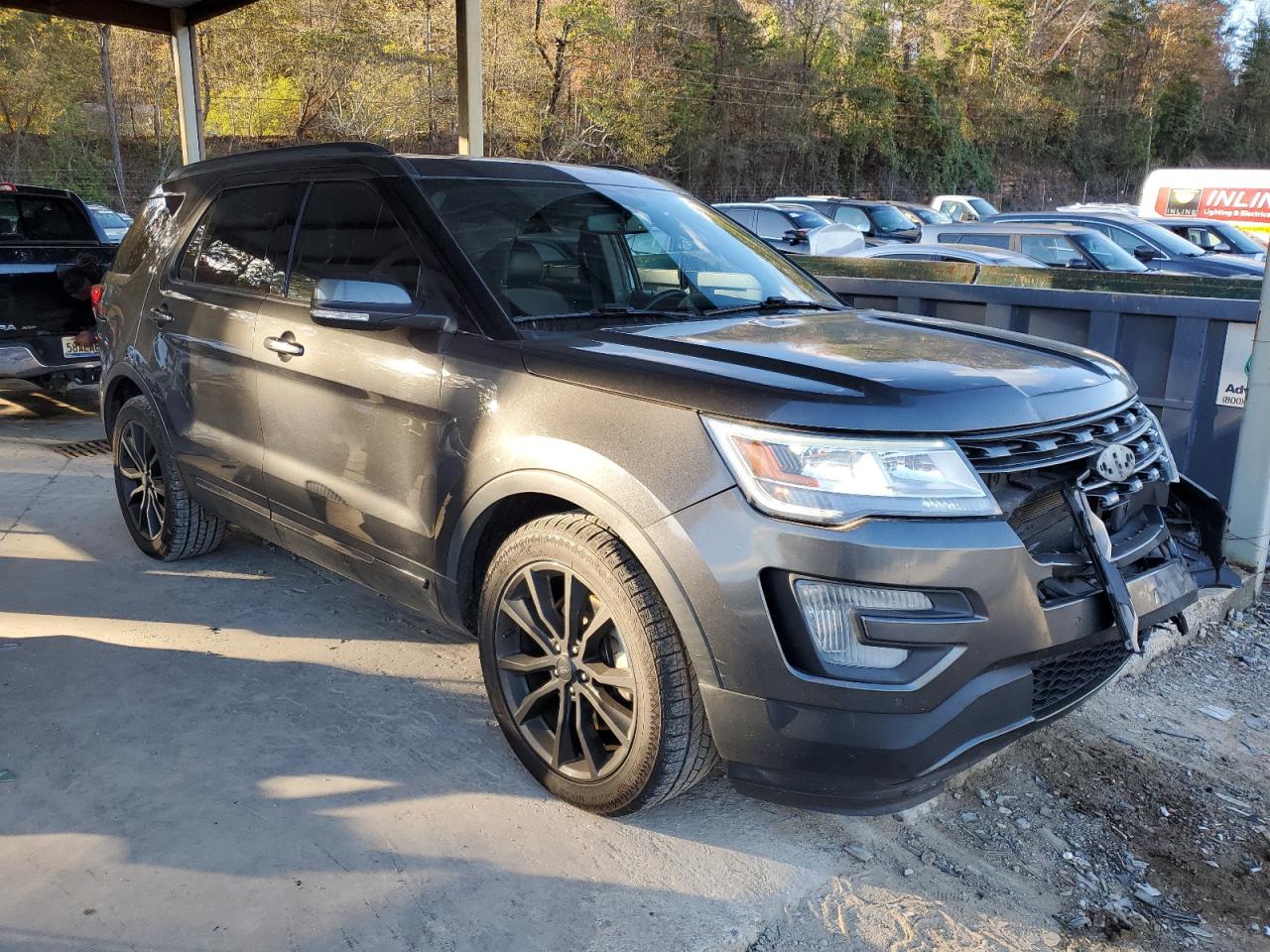 2017 Ford Explorer - Image 4