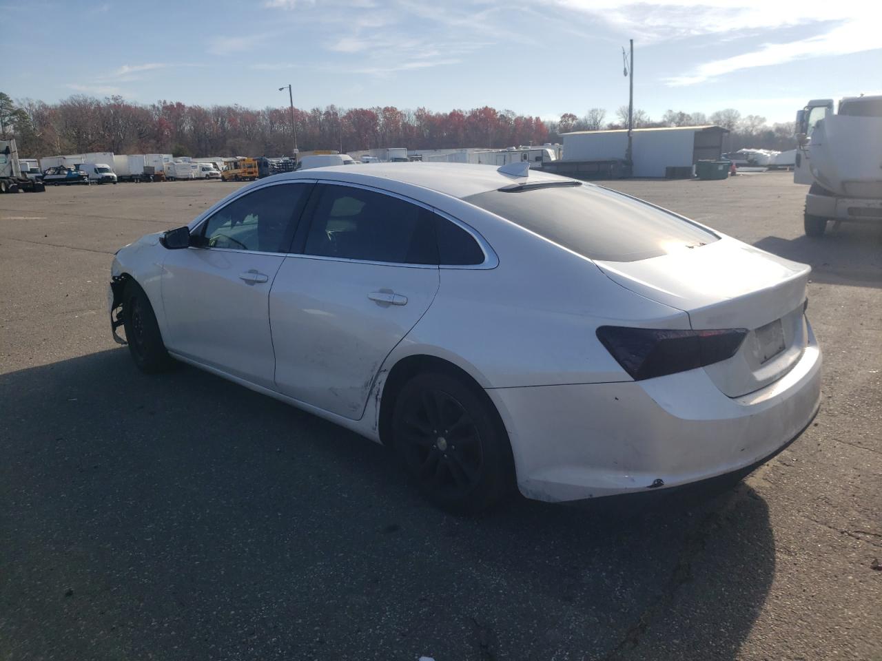2016 Chevrolet Malibu - Image 2
